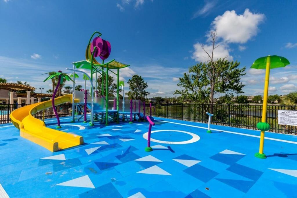 Apartment Ground Floor Oversized - Next To Disney! #104