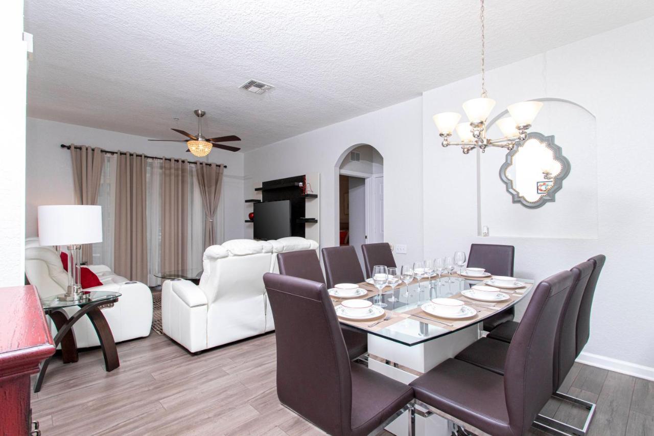 Apartment Winsor Dream - 3 Bedrooms 2 Miles From 103 *