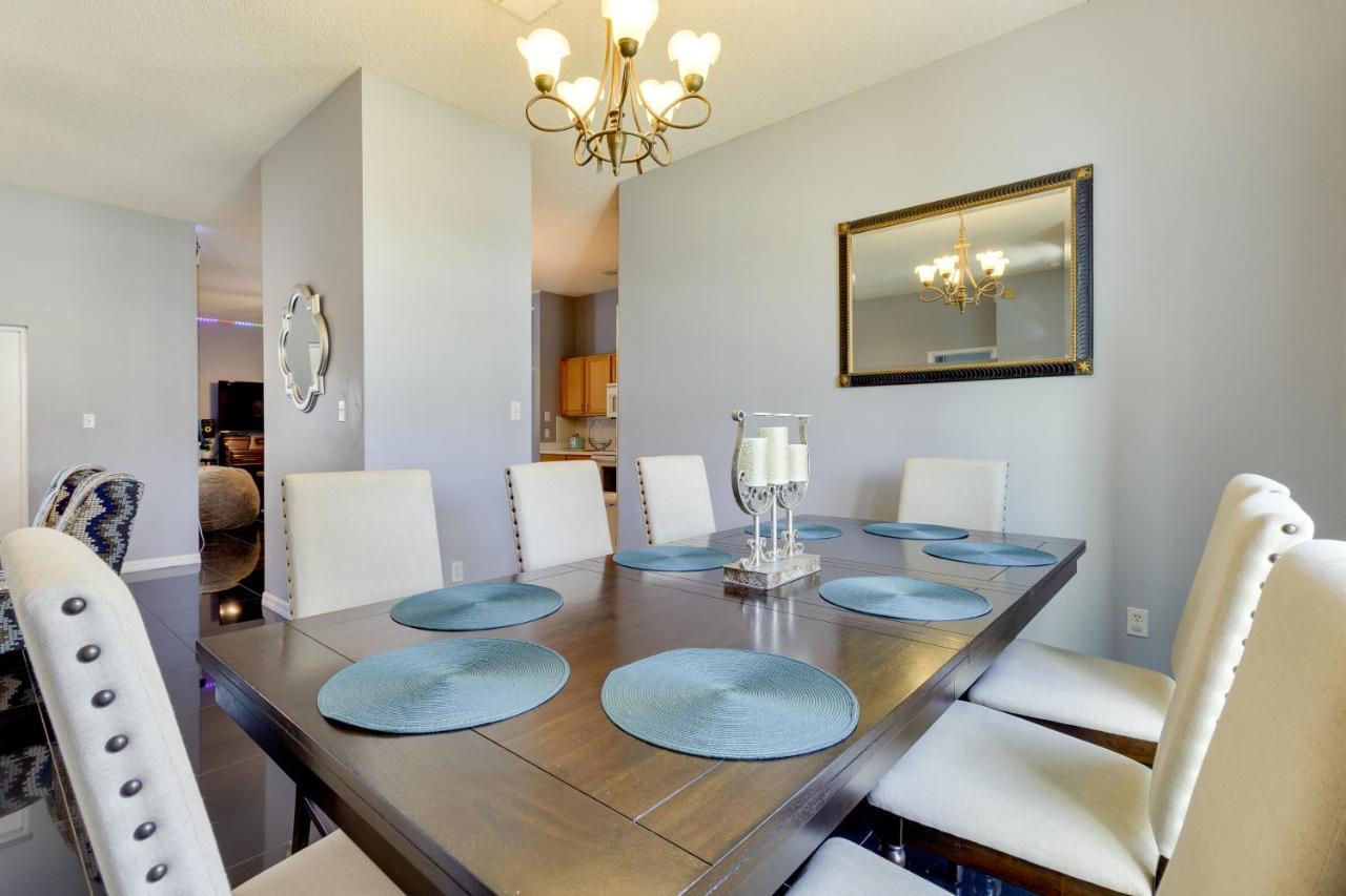 Spacious Orland With Private Pool! *