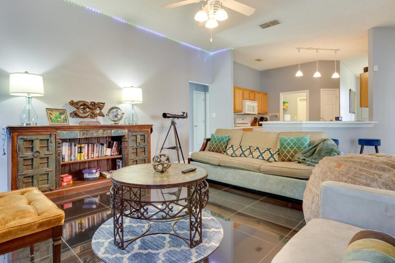 Spacious Orland With Private Pool! *