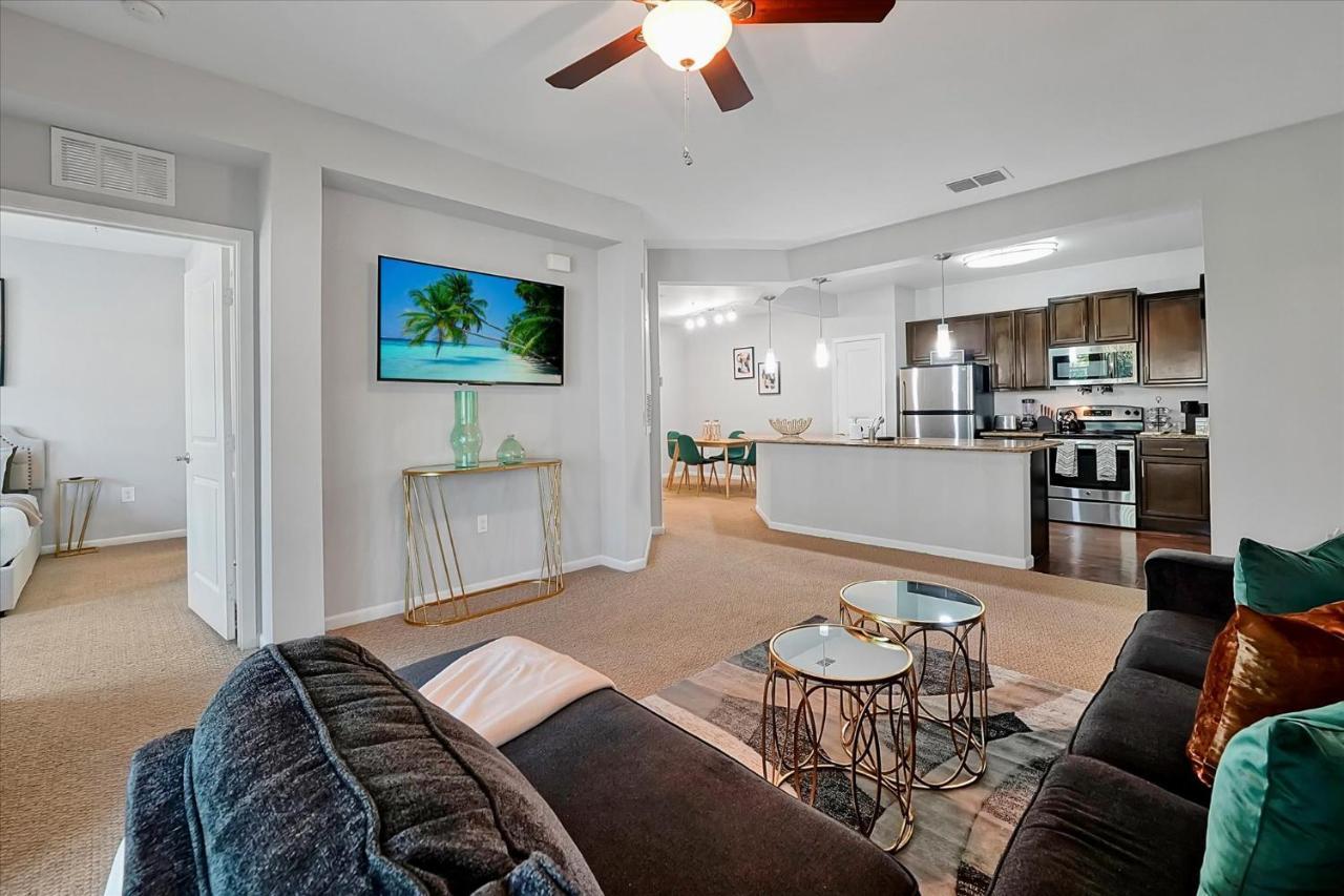 Loftly Luxury: Modern Oasis Near Disney With Pool And Lake Views * Orlando