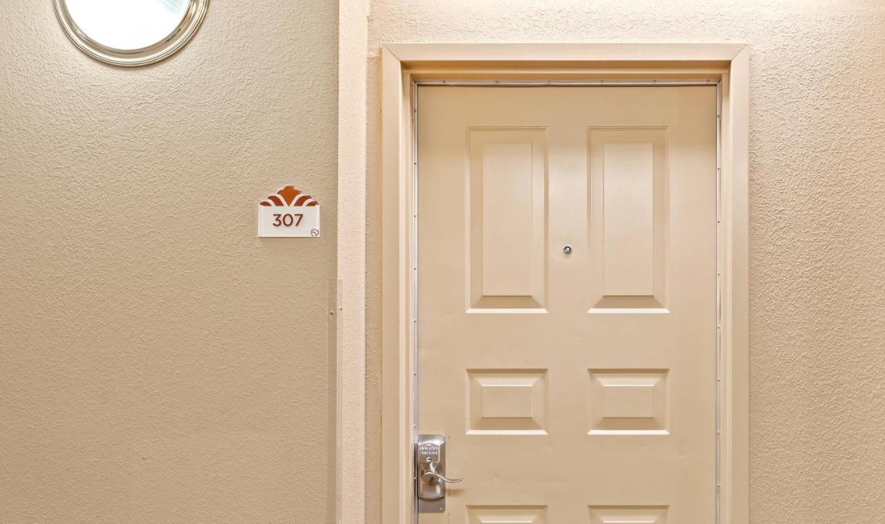 1 Bedroom 3 Miles From Springs Hs307 *
