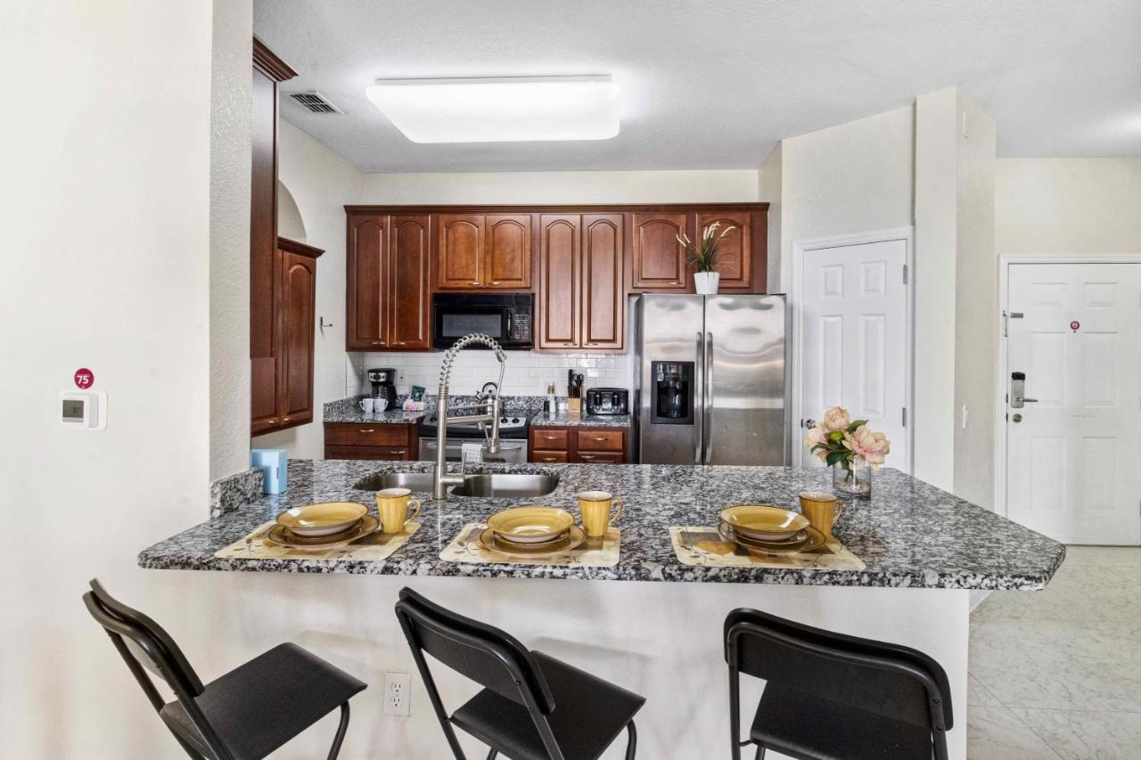 First Floor Vista Cay Wfree Access Orlando