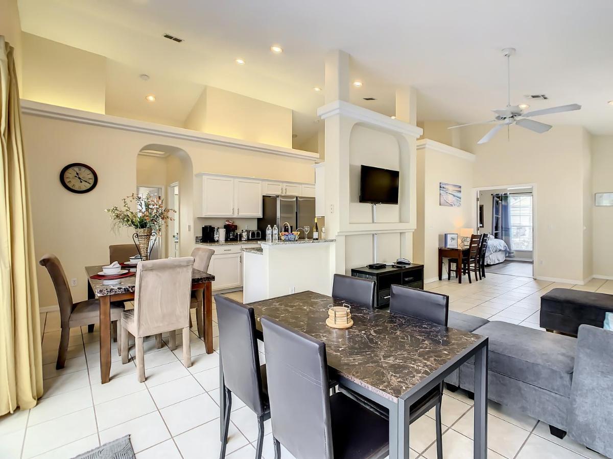 Glenbrook Vacation Poolspa Holiday home