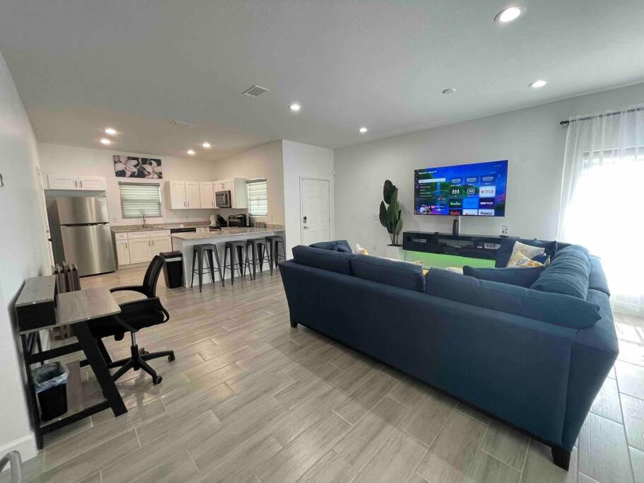 3bd/2bth Near Downtown Villa Orlando