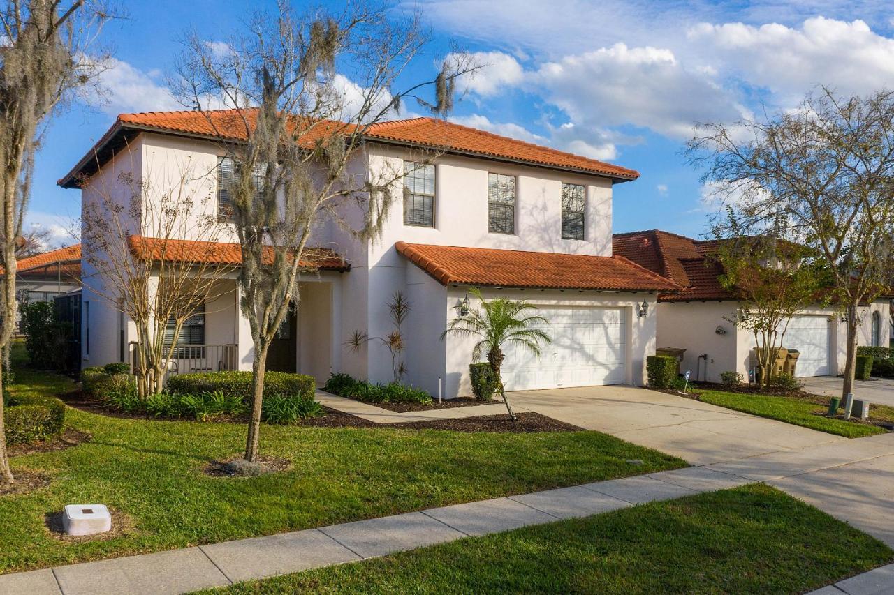 Paradise Styles 4 Bedrooms With 3 Baths Pool And