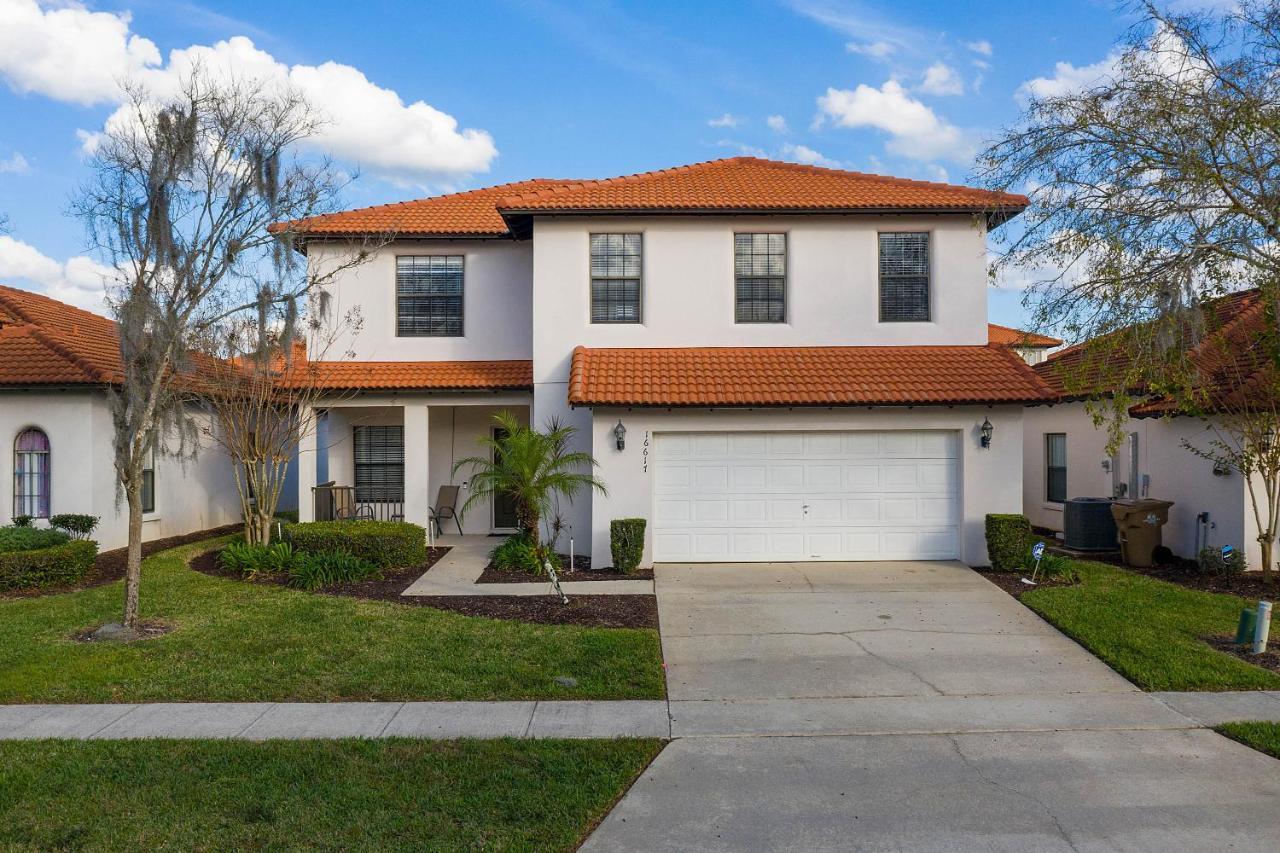 Holiday home Paradise Styles 4 Bedrooms With 3 Baths Pool And Orlando