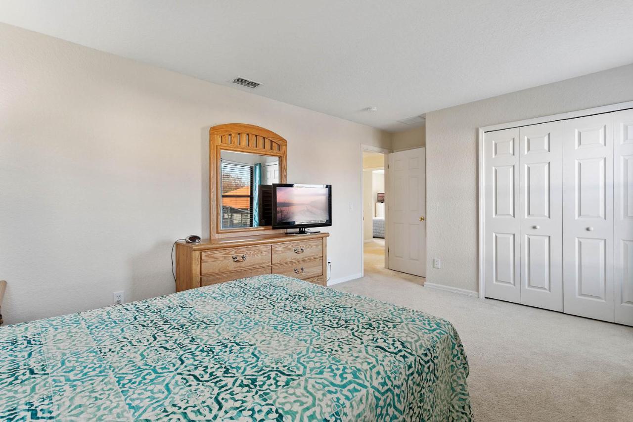Paradise Styles 4 Bedrooms With 3 Baths Pool And *