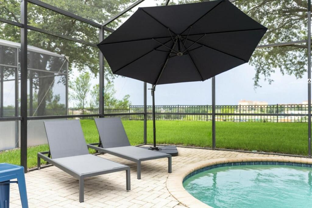 6 Bedrooms Pool And Game - 2 Miles To 7817 Holiday home Orlando