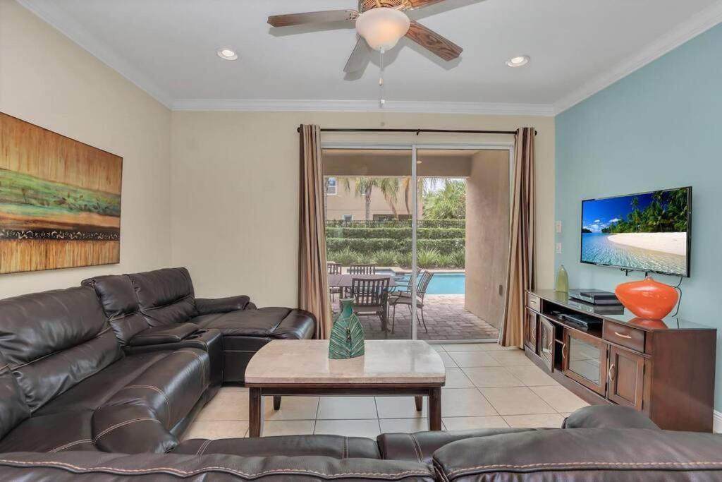450 Paradise Villa- Game Pool&spa Holiday home