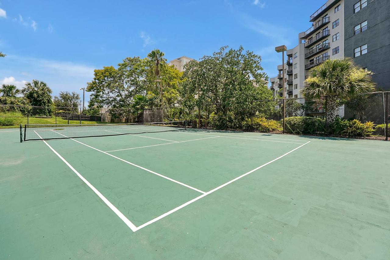 Cozy On International Dr. Near Universal Apartment *