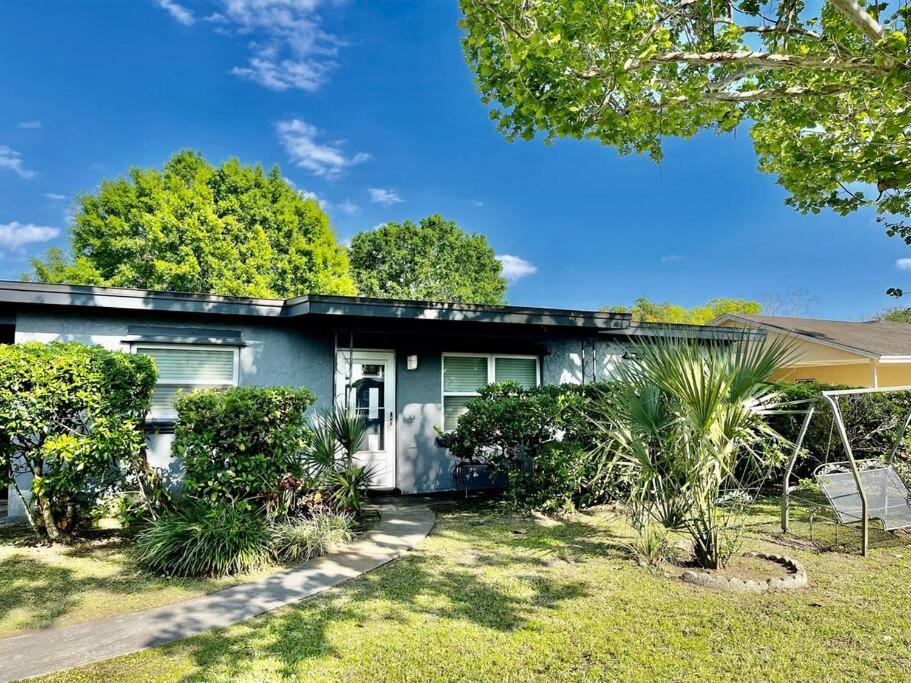 Holiday home Cozy Modest Near Universal Studios/volcanobay *