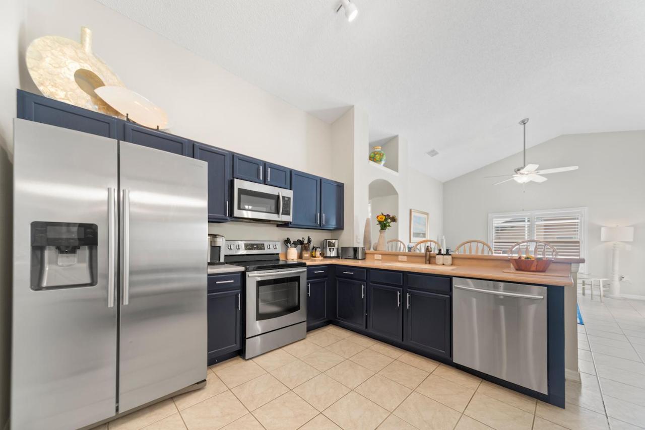Private Oasis In Kissimmee - Pool, Bbq, Free Parking Apartment