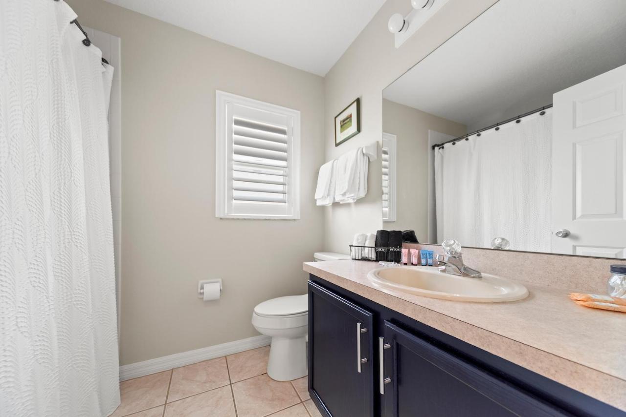 Private Oasis In Kissimmee - Pool, Bbq, Free Parking Apartment