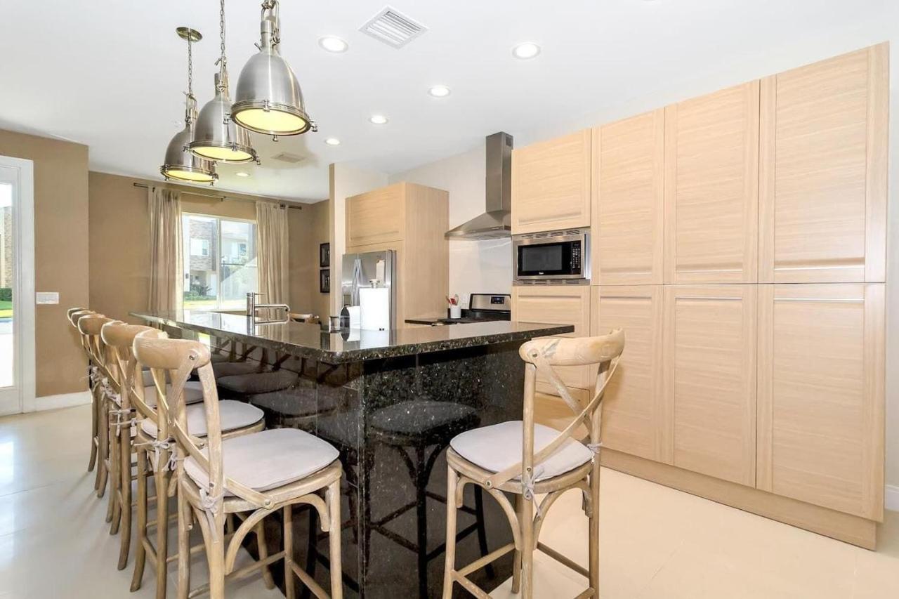 Villa 4 Stylish Luxury Orlando