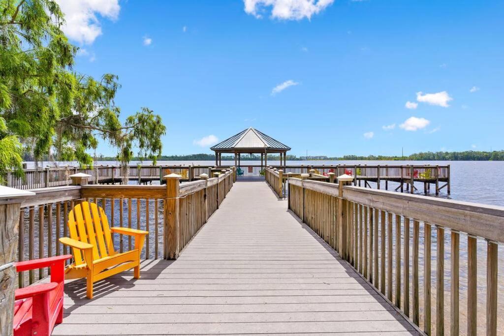 Apartment Spectacular View Blue Heron Near