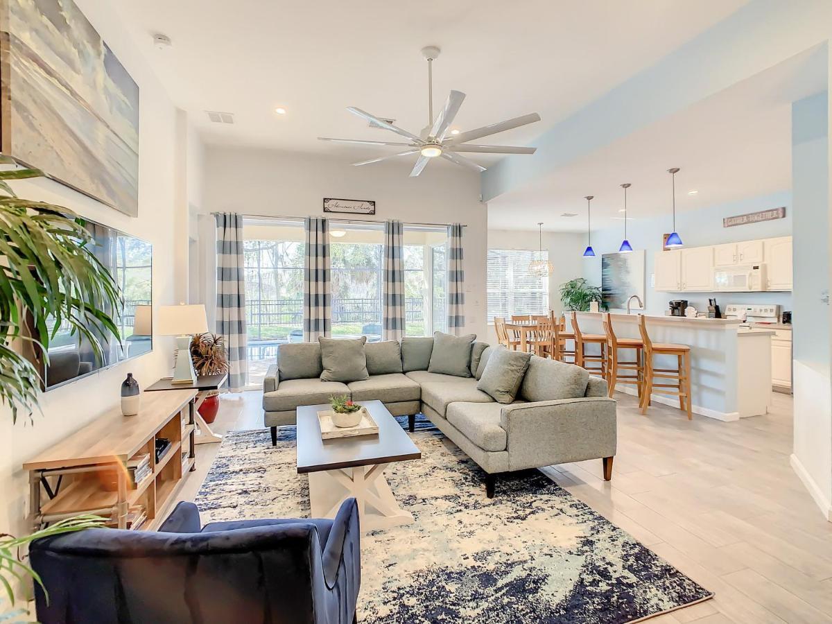 Walking On Sunshine Villa