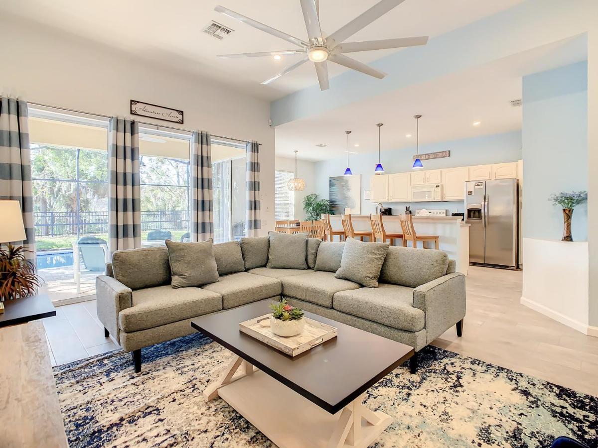 Walking On Sunshine Villa *