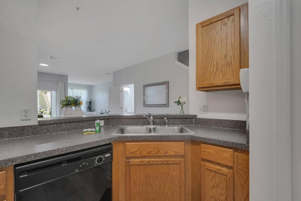Apartment Pool, Family-friendly - World Class, Modern