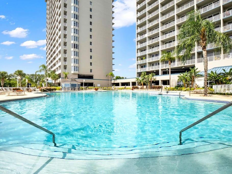 Huge Pool, Sunrise Lakeview 12th Floor Near Disney * Orlando