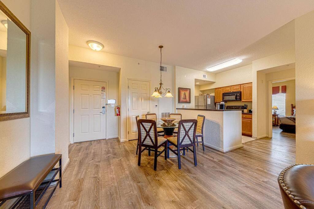 Exquisite 3 Bdr Minutes To Apartment Orlando