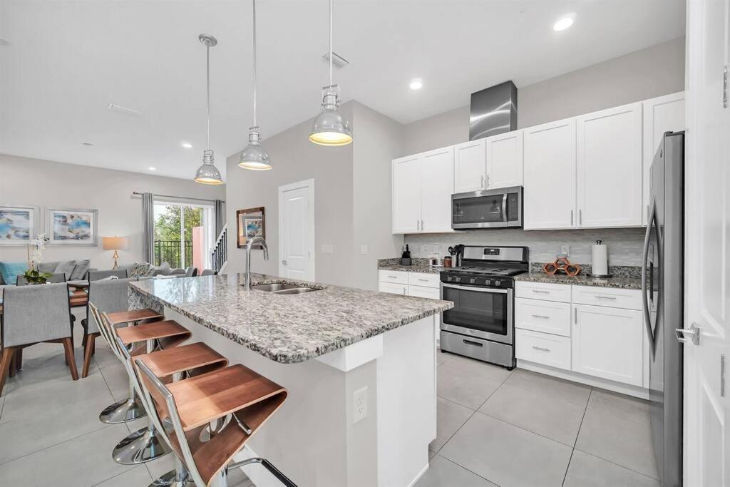 Magical Resort, 5 Min Apartment Orlando