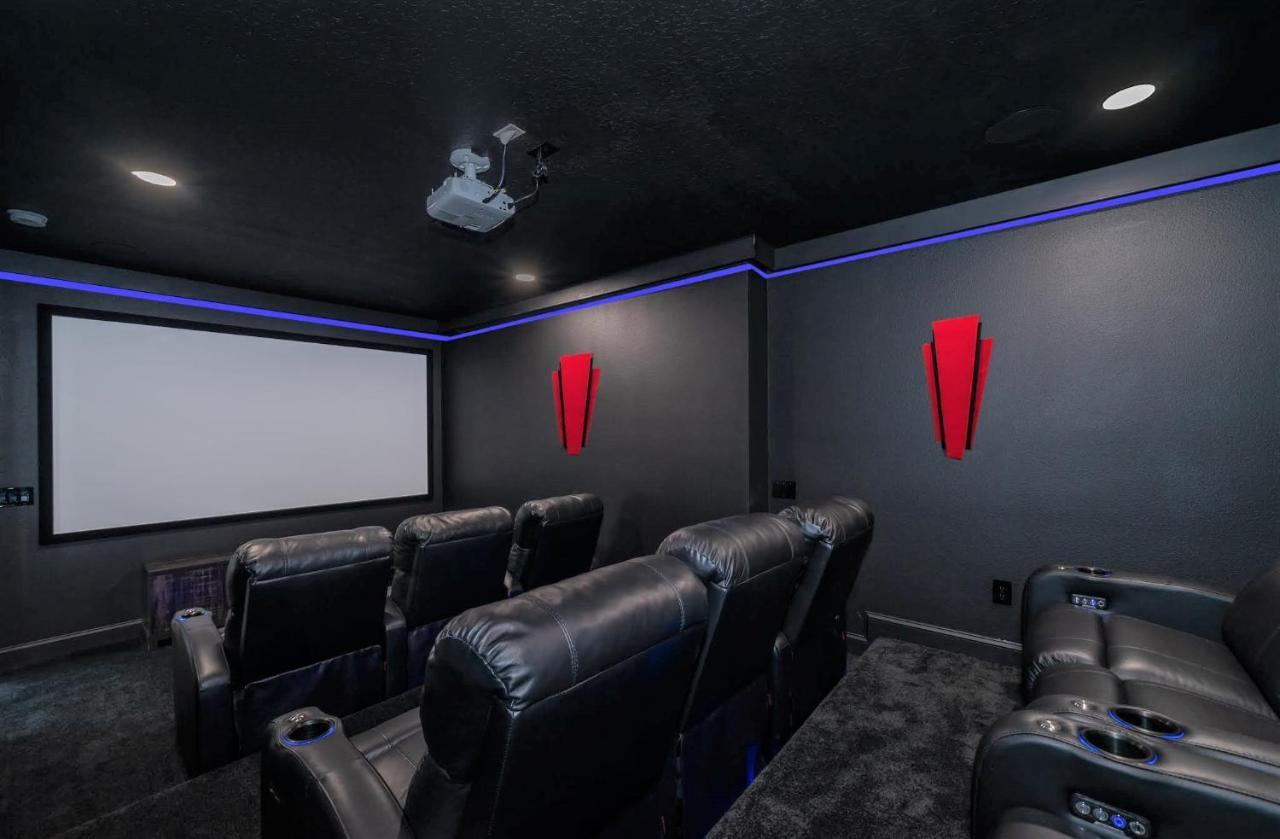 Ultimate Kid Funhouse, Games & Family Getaway Holiday home Orlando