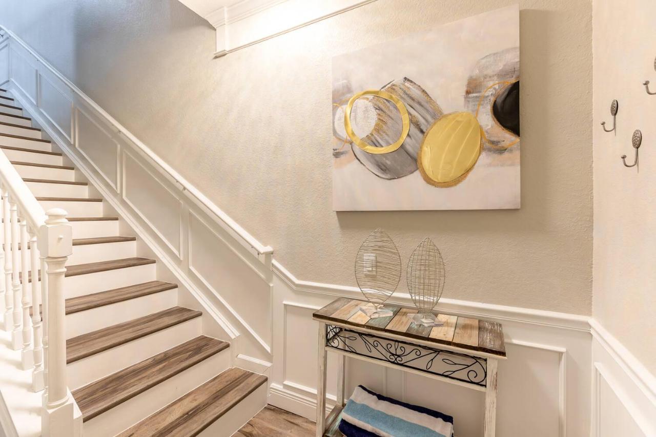 Holiday home 3br Townhouse W Perfect Location *