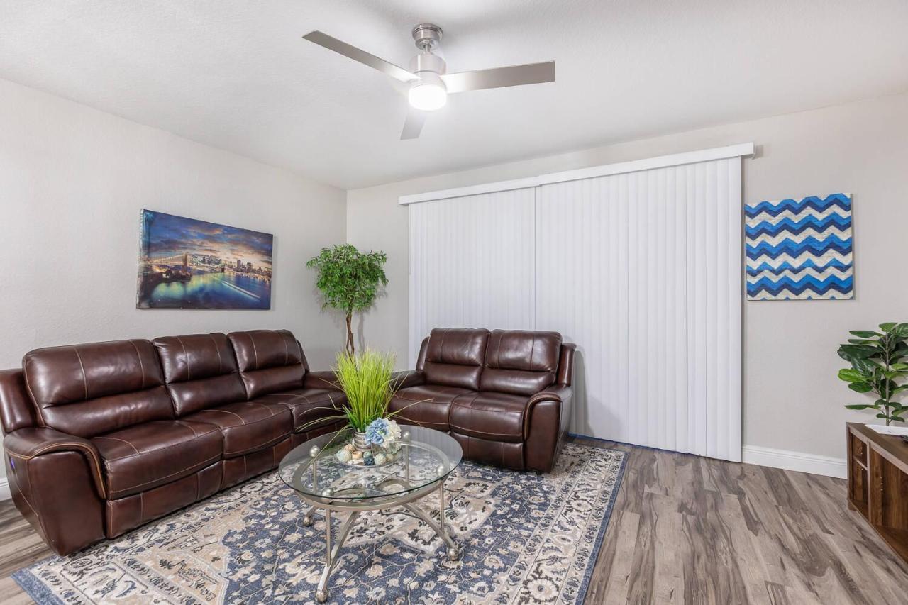 3br Townhouse W Perfect Location Holiday home Orlando