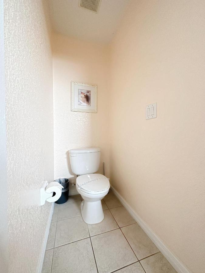 Luxry 6 Miles From Villa Orlando