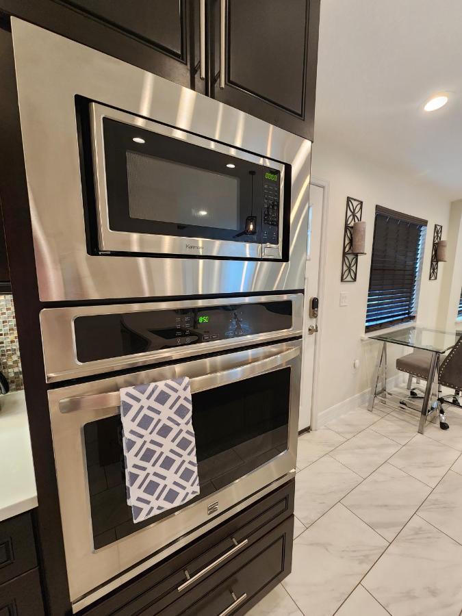 Holiday home The Orlando@college Park. Sleeps16