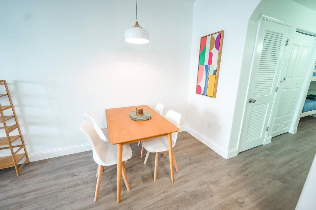 Apartment 11th Floor 5 Min From Orlando