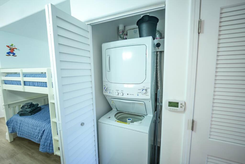 Apartment 5 Min Away From 1st Floor Orlando