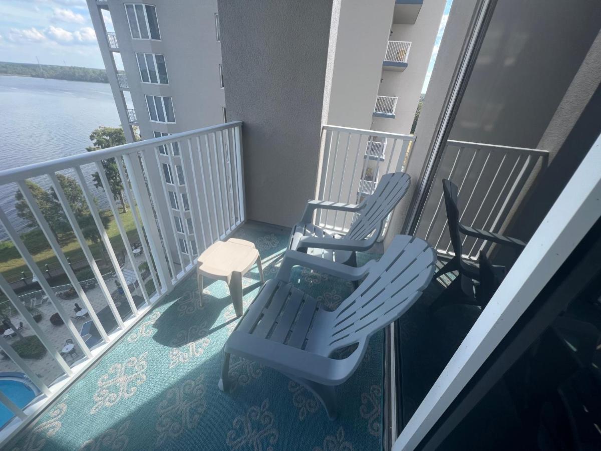 Big Pool, Stunning Lakeview, Sunrise, # 710 * Orlando