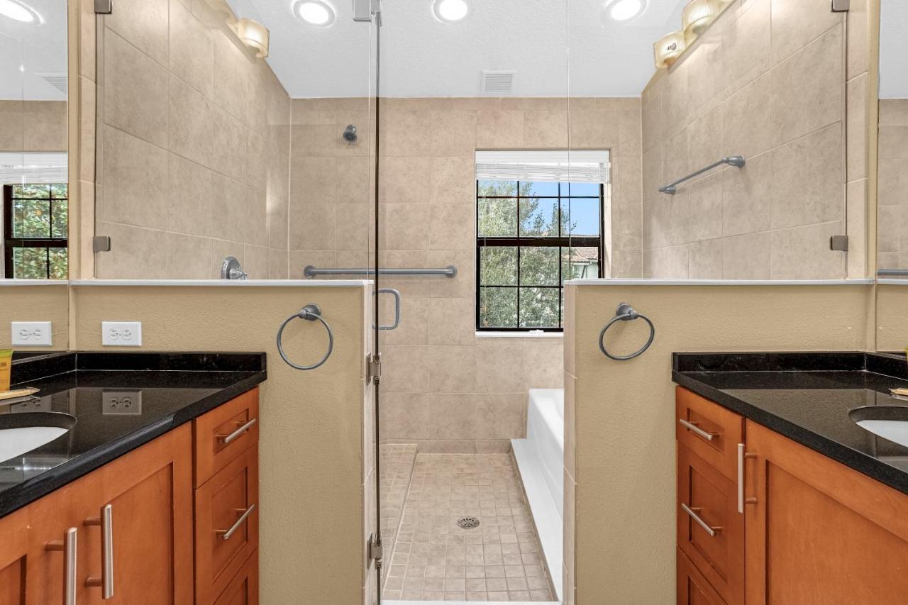 Easter Sale! Freshly Renovated Townhome By Disney!