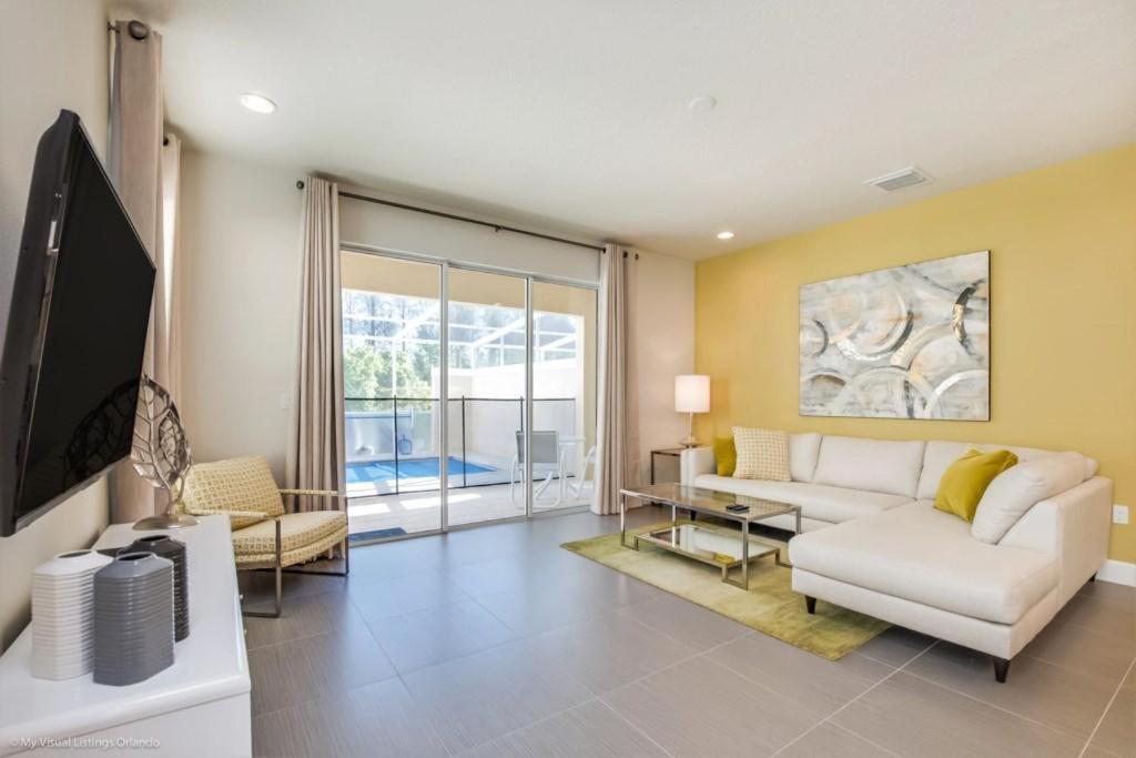 Luxury Retreat With Pool * Orlando