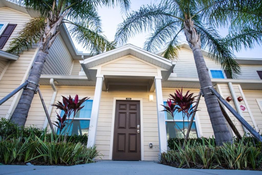 Townhome At West Lucaya 3202 Holiday home *