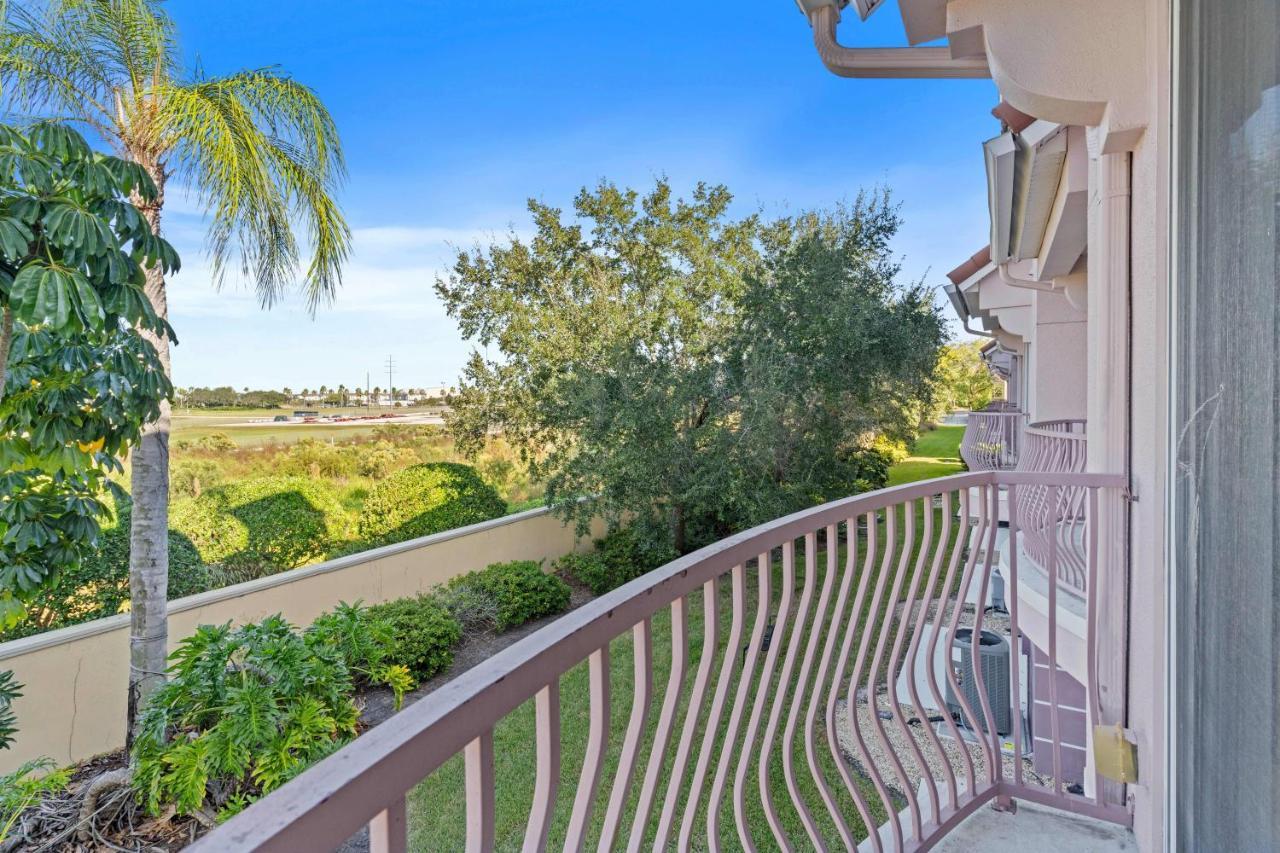 8036 Cool Breeze Drive 133 * Orlando