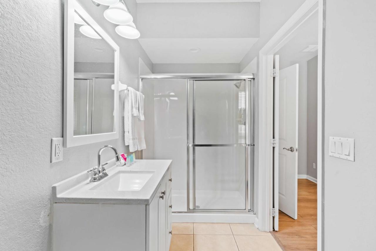 5063 Tideview Circle 66 Orlando