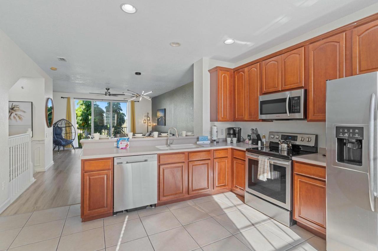 8036 Cool Breeze Drive 133 *