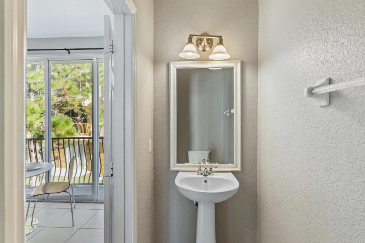 8000 Cool Breeze Drive 108 Orlando