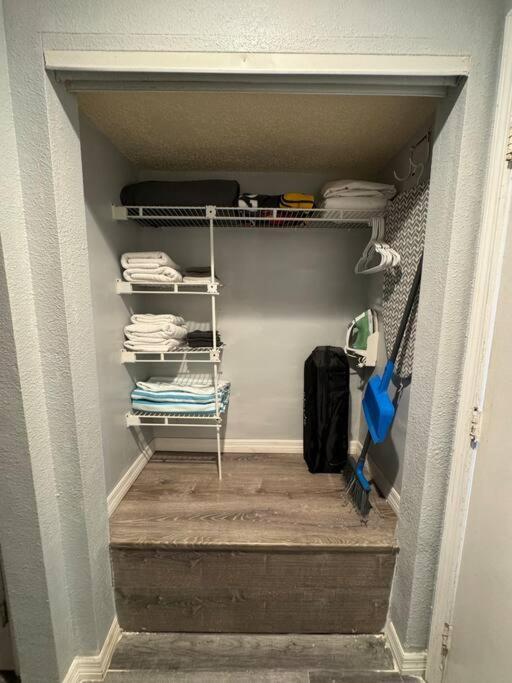 Apartment Very Close To Disney! *