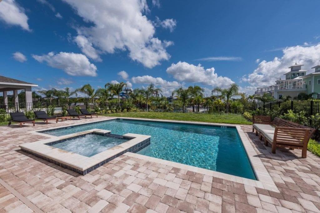 Villa 8 Bedroom Encore With Private Pool
