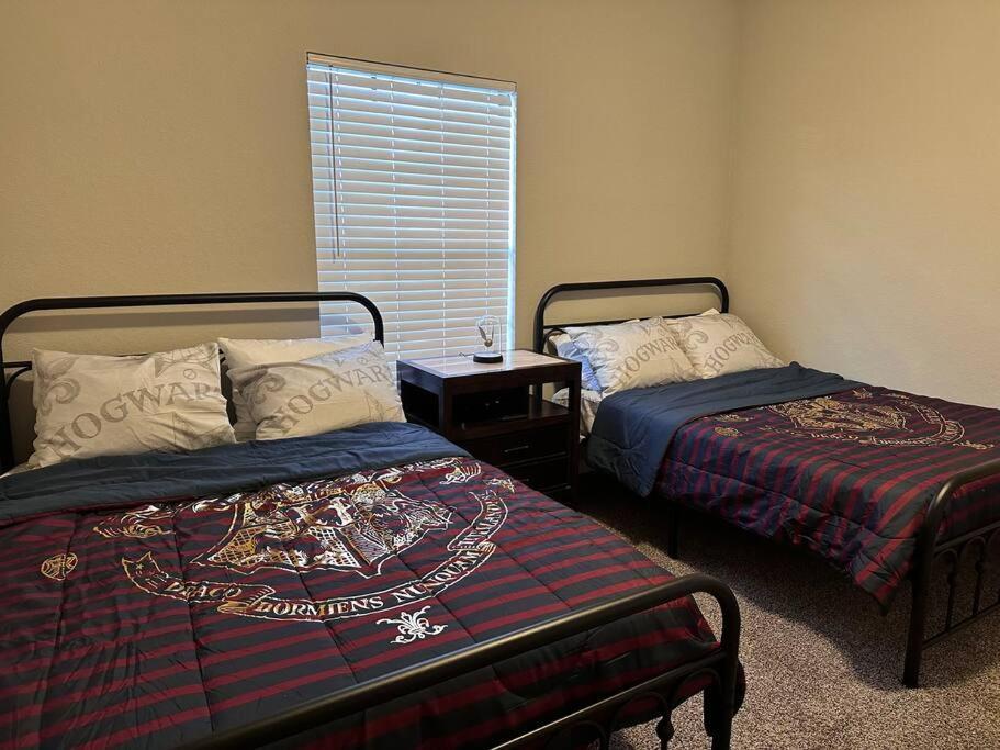 Harry Potter Themed Luxury 3bd 2bth - Universal Apartment