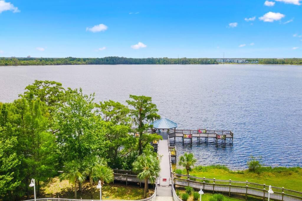 Apartment Lakeview Newly Renovated Near Orlando