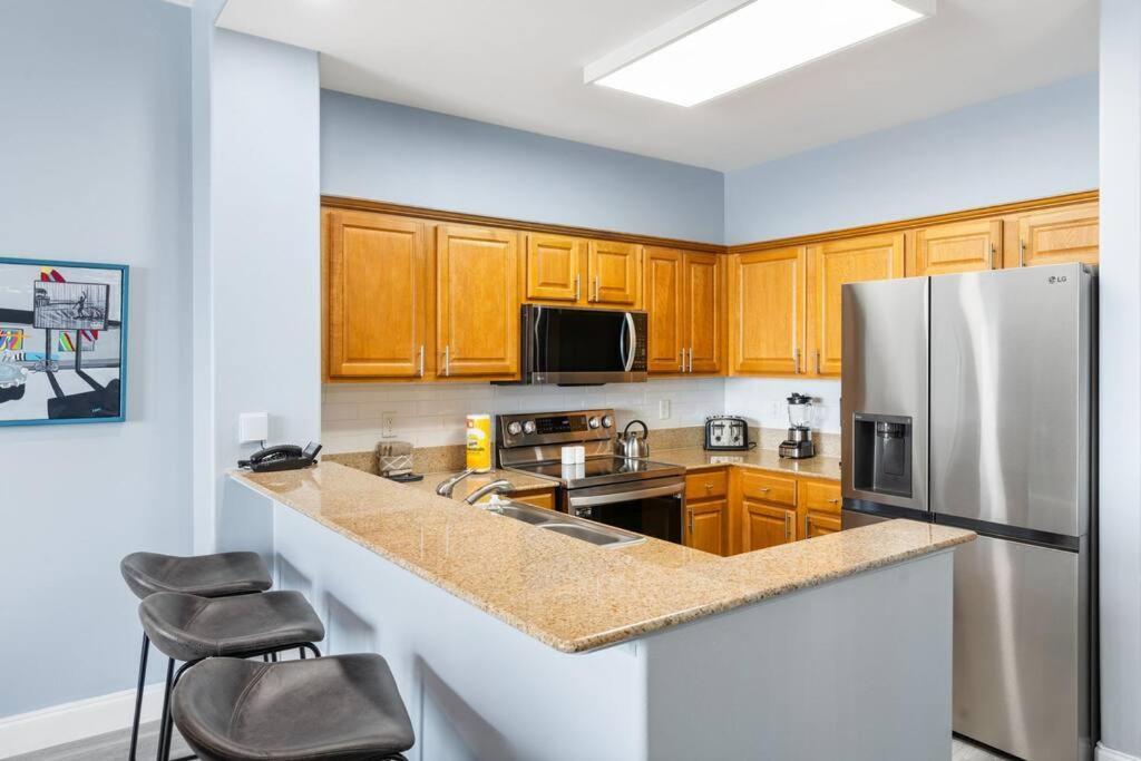 Lakeview Newly Renovated Near Apartment Orlando