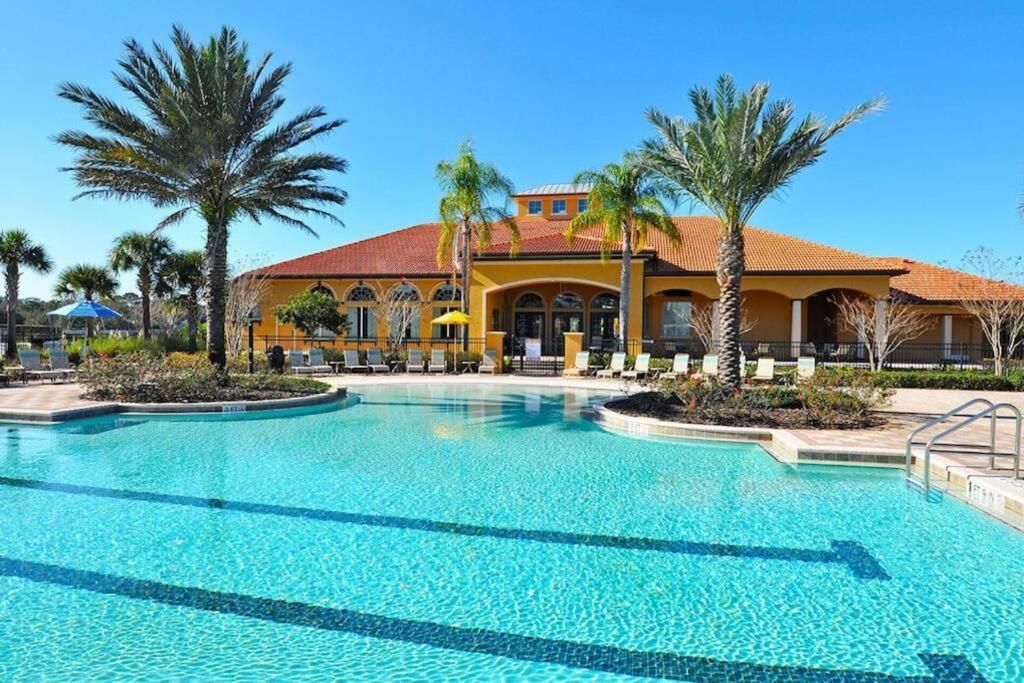 Family Home, Pool, Spa, View, Gated -301 Orlando