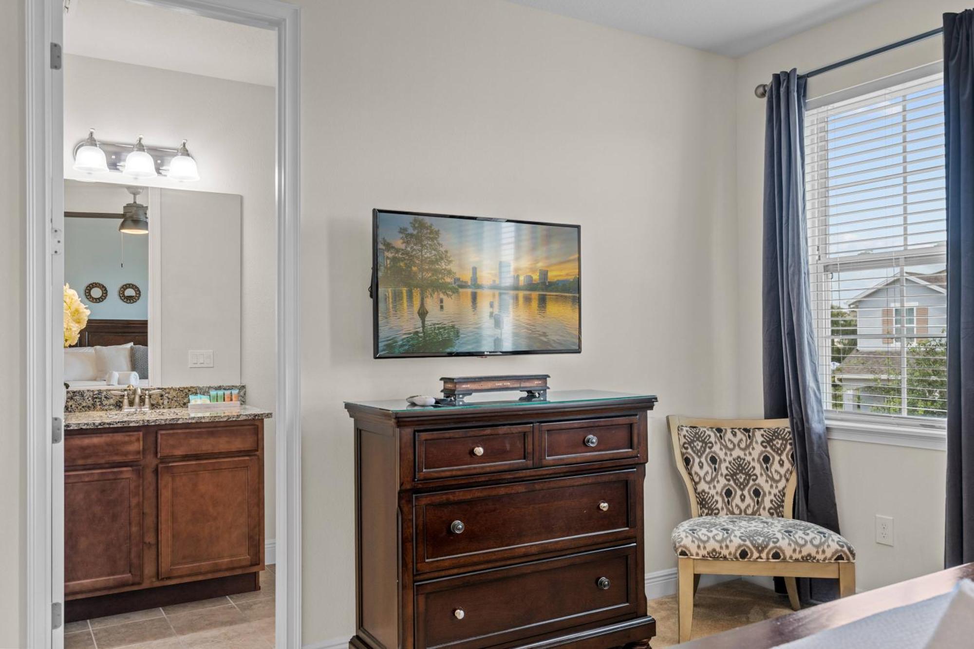 Magical 8 Bd Family Retreat Close To Parks At Encore! *
