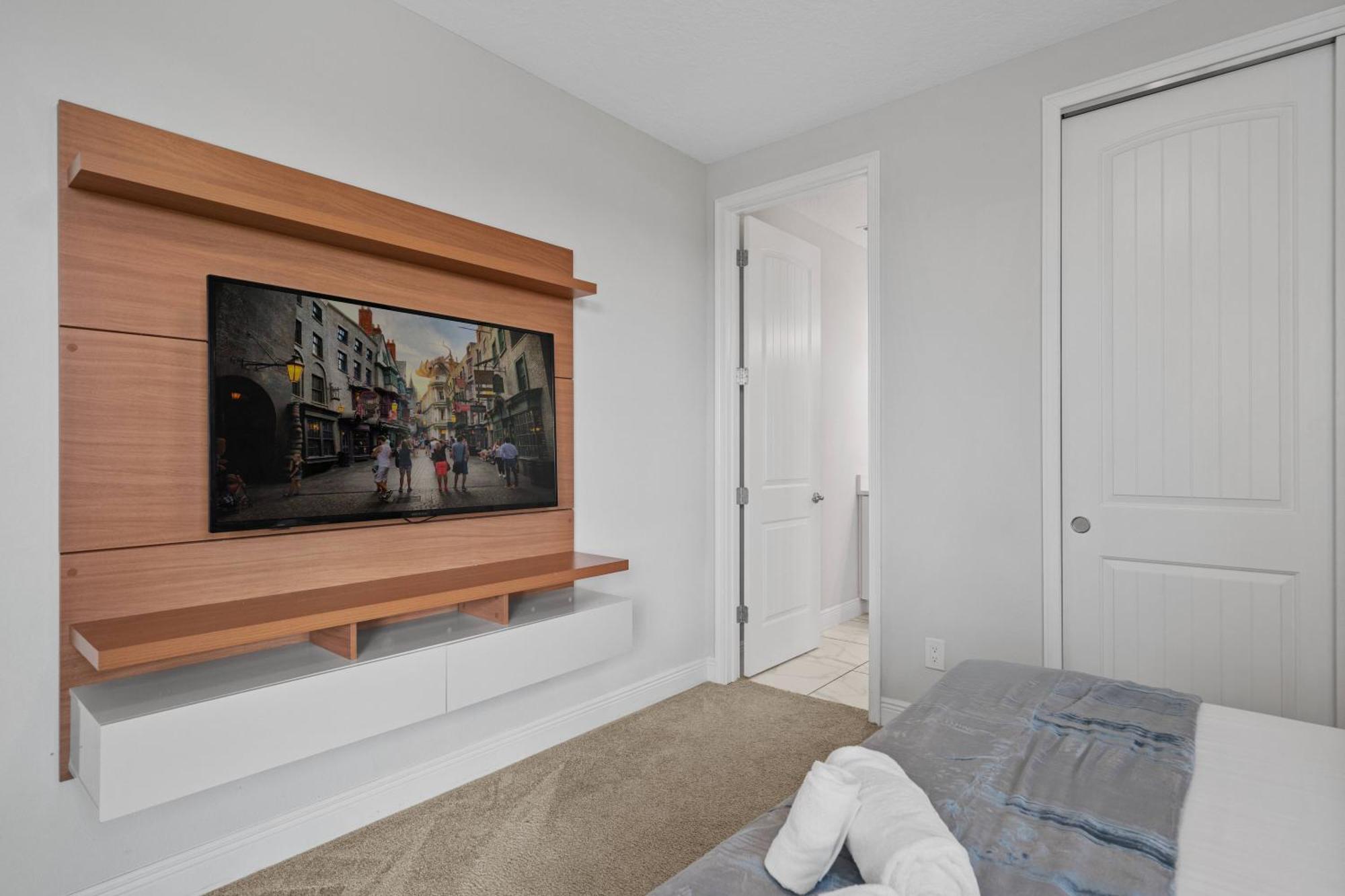 Dream 11 Bd Vacation Home, Cinema, Themed Bedrooms, Pool * Orlando