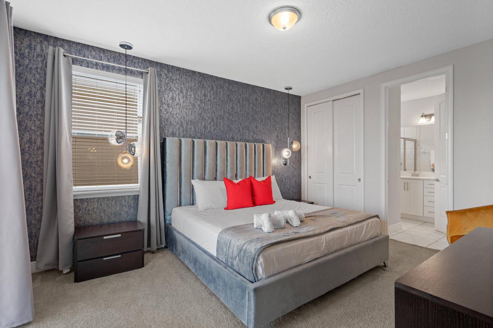 Dream 11 Bd Vacation Home, Cinema, Themed Bedrooms, Pool Holiday home Orlando